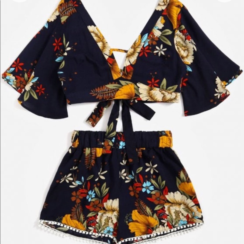 Floral 2 piece outfit